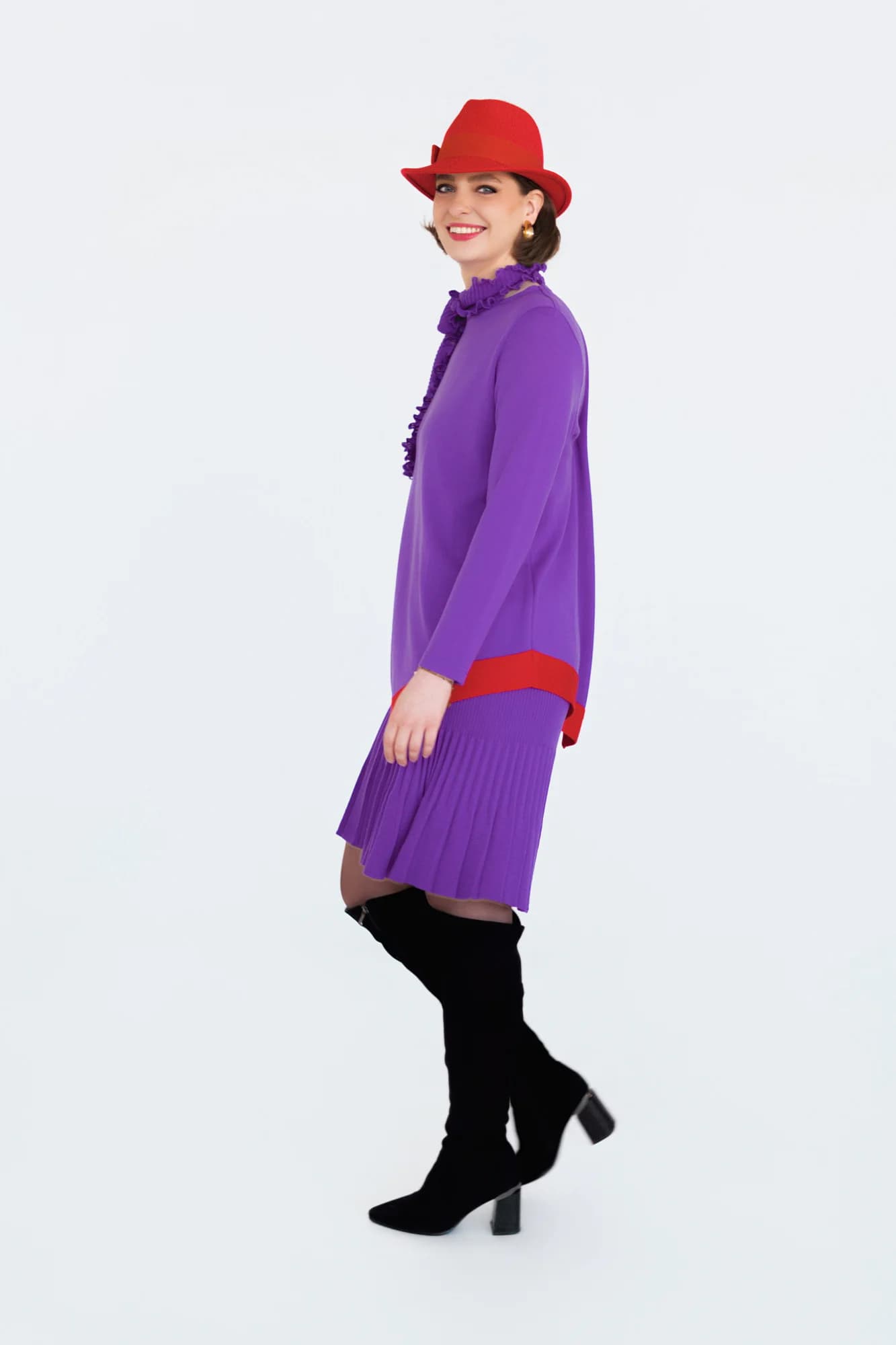 Look VIOLA: Pullover, Rock und Schal